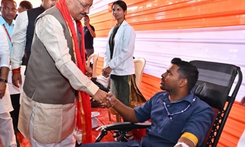 मुख्यमंत्री श्री विष्णु देव साय ने अपने जन्मदिन पर रक्तदान शिविर का आयोजन कर दिया सेवा का संदेश 5 रक्तदान शिविर