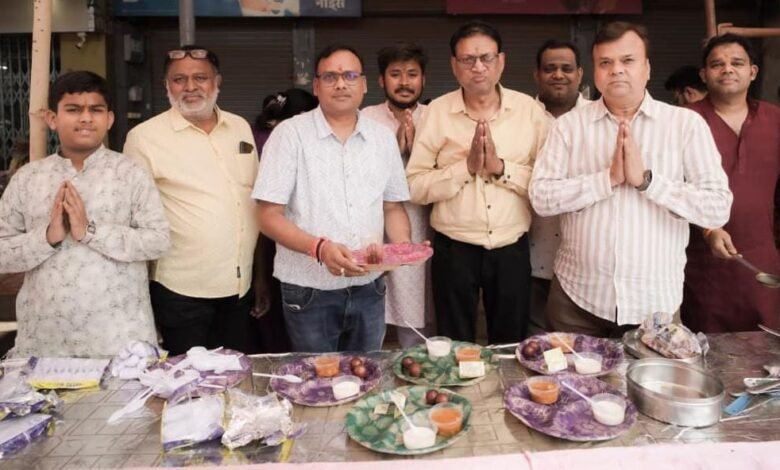 तिल्दा स्टेशन चौक स्थित माँ दुर्गा देवी मंदिर का 50वां स्थापना दिवस श्रद्धा व भक्ति के साथ मनाया गया 3 मां दुर्गा