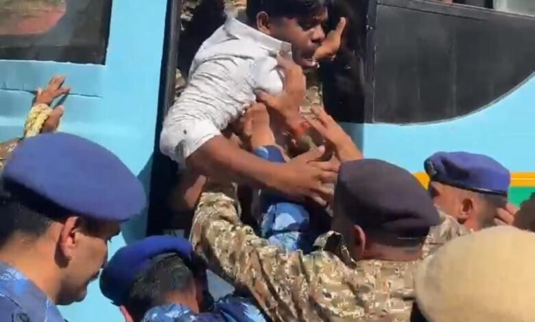 ब्रेकिंग : छग से सत्यजीत शेंडे ने US ट्रेड डील के विरोध में सांसद घेराव के दौरान दी गिरफ्तारी 3 IMG 20260316 WA0030 - IMG 20260316 WA0030