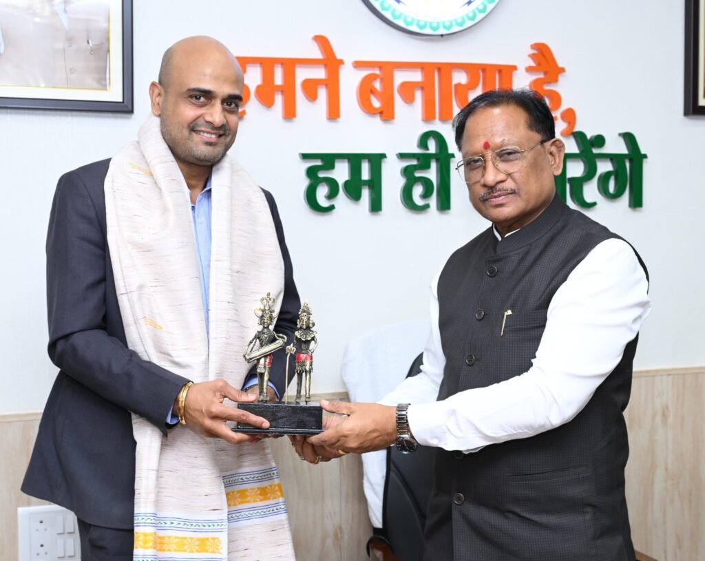 छत्तीसगढ़ में AI आधारित शिक्षा की नई शुरुआत: मुख्यमंत्री श्री विष्णु देव साय से गूगल इंडिया प्रतिनिधियों से की मुलाकात 7 AI आधारित शिक्षा