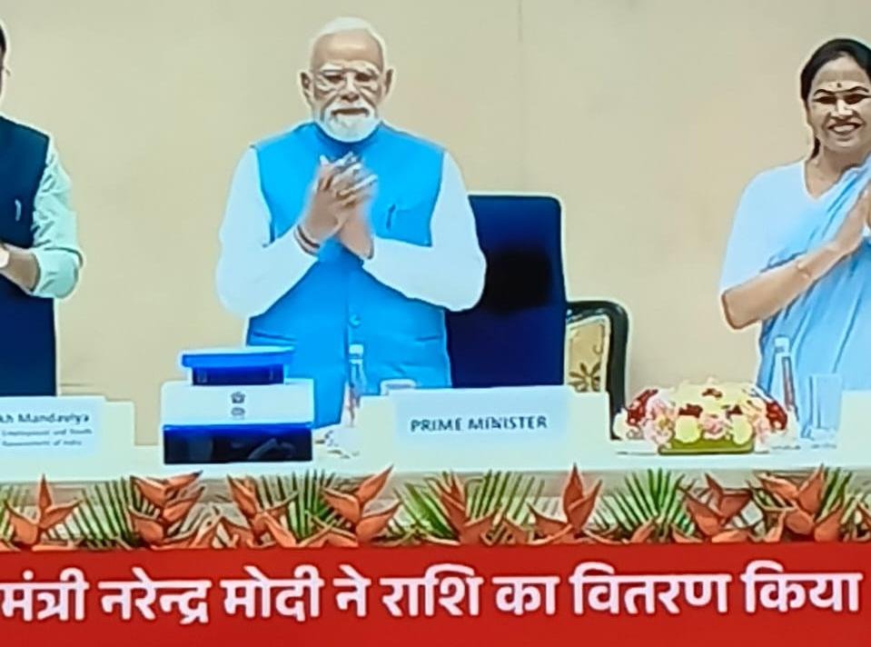 ब्रेकिंग : अब युवाओं को मिलेगा ₹15,000 तक का प्रोत्साहन, रोजगार बढ़ाने के लिए केंद्र सरकार की नई पहल 6 प्रधानमंत्री