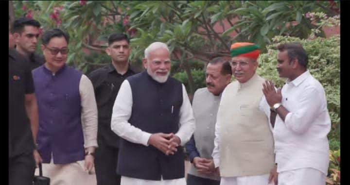 प्रधानमंत्री ने की घोषणा पेपर लीक मामलों में दोषियों पर होगी सख्त कार्रवाई, त्वरित निस्तारण के लिए बनेंगे फास्ट ट्रैक कोर्ट 3 प्रधानमंत्री