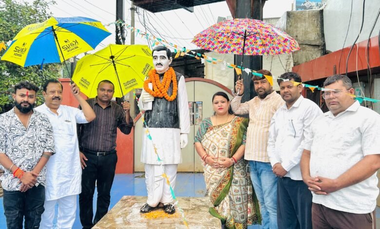पंडित दीनदयाल उपाध्याय जयंती पर तिल्दा-नेवरा में श्रद्धांजलि व भाजपा कार्यकर्ताओं ने प्रतिमा पर किया माल्यार्पण 3 IMG 20260925 WA0013 - IMG 20260925 WA0013