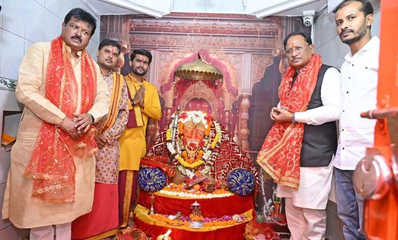 मुख्यमंत्री श्री विष्णुदेव साय ने चंदखुरी में माता कौशल्या एवं भगवान श्रीराम के किए दर्शन 3 श्रीराम