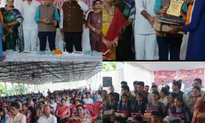 आज तिल्दा नेवरा के BNB स्कूल में मंत्री टंकराम वर्मा जी के उपस्थित मे विकासखंड स्तरीय शाला प्रवेशोत्सव संपन्न 5 तिल्दा नेवरा