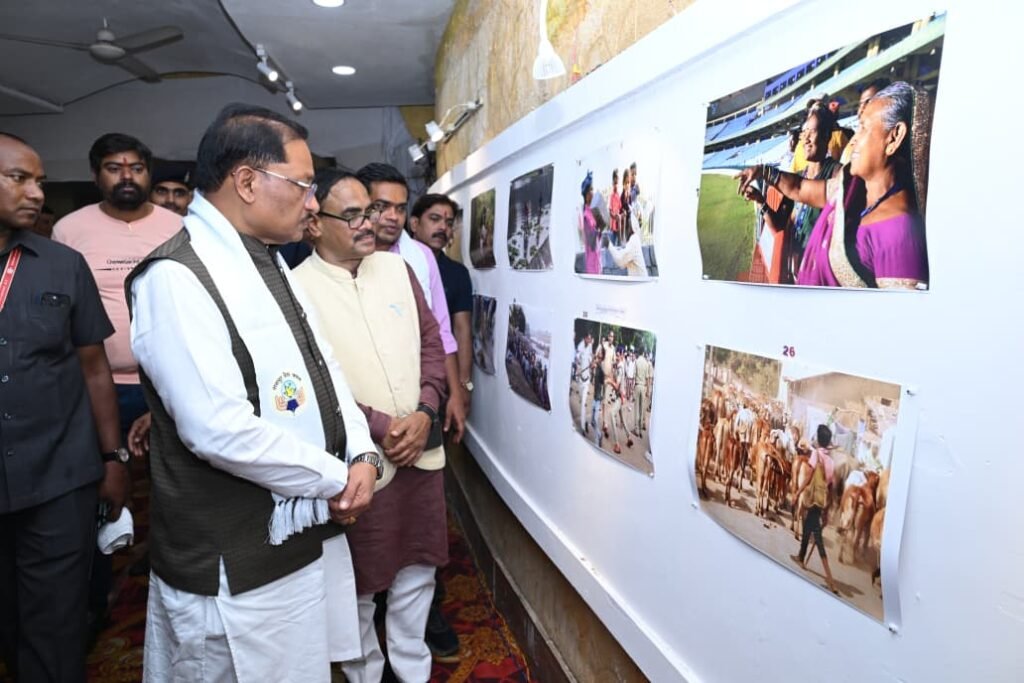 मुख्यमंत्री श्री विष्णुदेव साय ‘दृश्य संवाद 2026’ के समापन समारोह में हुए शामिल 4 मुख्यमंत्री