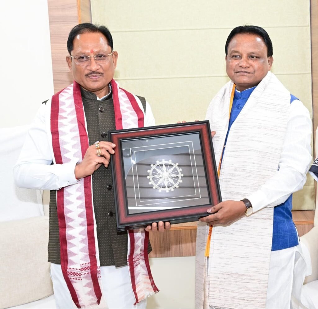  मोहन चरण माझी