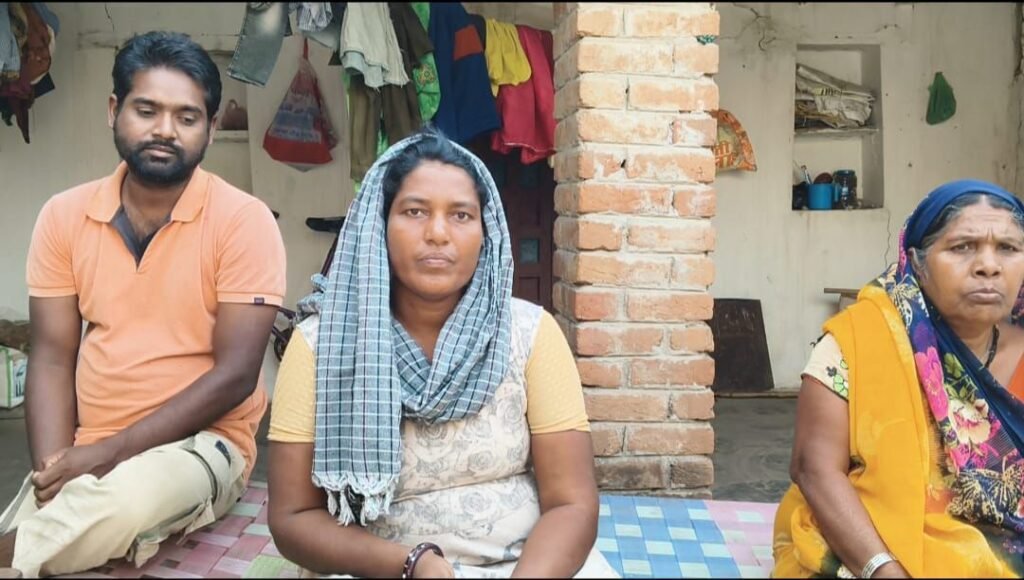 केरल मे बलवा मे मारे जाने पर आंसुओं से मुस्कान तक का सफर, पीड़ित परिवार ने बयां किया अपनों से बिछड़ने का दर्द 4 img 20260412 wa00056914071253113630634 - img 20260412 wa00056914071253113630634