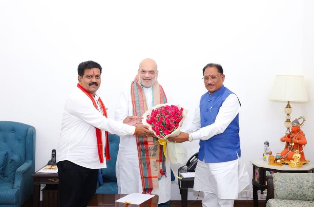 केंद्रीय गृहमंत्री श्री अमित शाह से मुख्यमंत्री श्री विष्णु देव साय की दिल्ली में बस्तर विकास मॉडल पर मंथन 4 img 20260514 wa00085881435327352021020 - img 20260514 wa00085881435327352021020